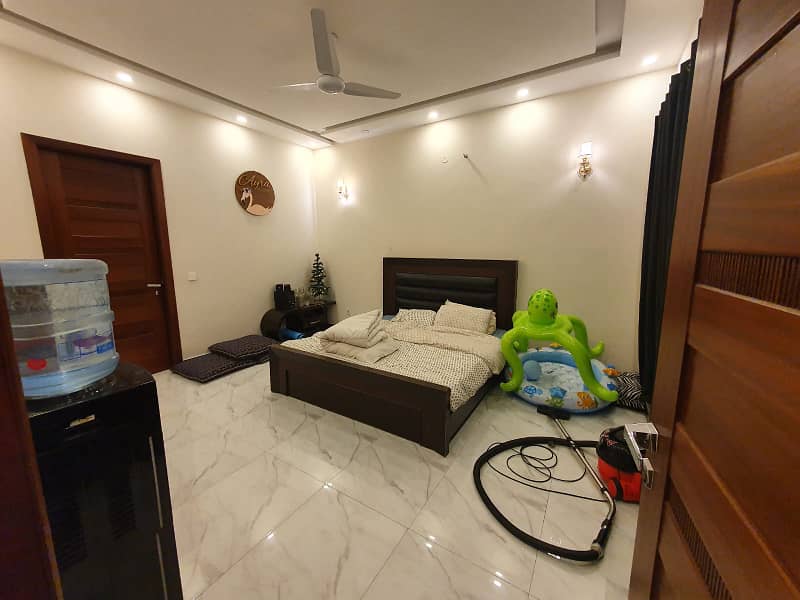 1 Kanal Upper Portion For Rent In Sector M-3 Lake City Lahore 6