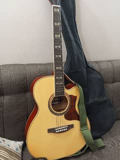 Guitar with bag, belt,capo and pick