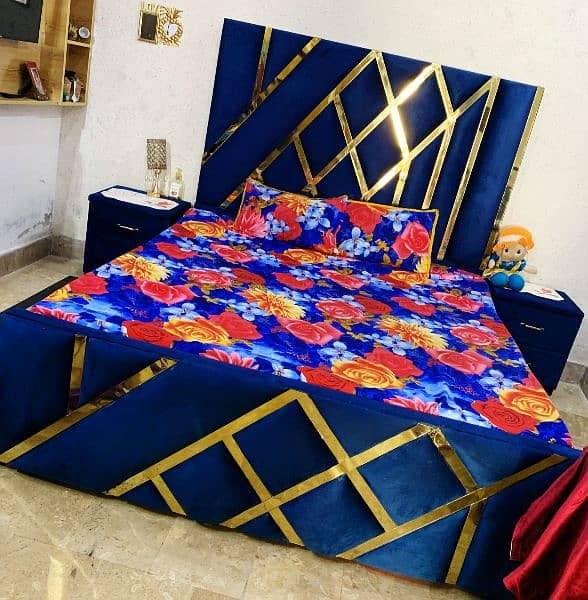 King size Bed And wonderfull Dressing 6