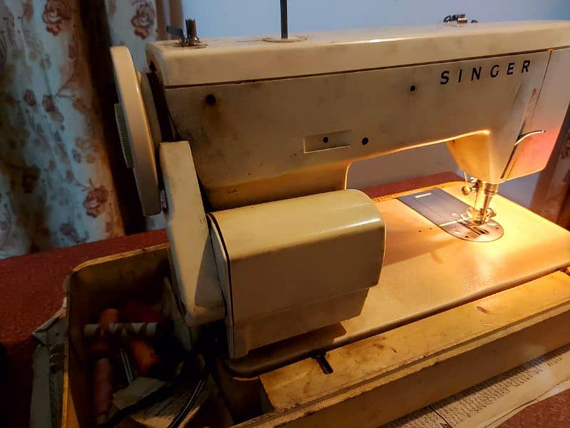 Singer Sewing Machine 2