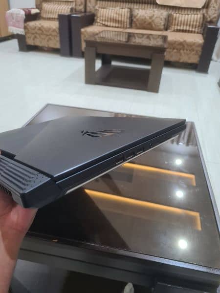 Asus Rog Strix G531 Gaming Laptop I7 9Th 16GB 512GB gtx 1650ti 14