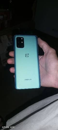 ARGENT for SALE oneplus 8t 12+4 gb. 256 gb ha pta approved