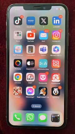 • iphone 11 pro max 512 gb 10 by 10 condition •. . . . . . 0