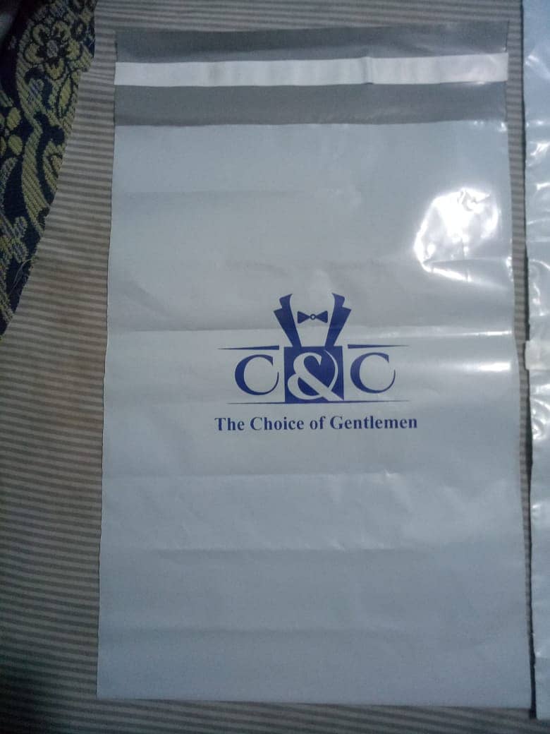 Imported China Flyers for Sale/Size 10x16 with Pocket and 6x10 2