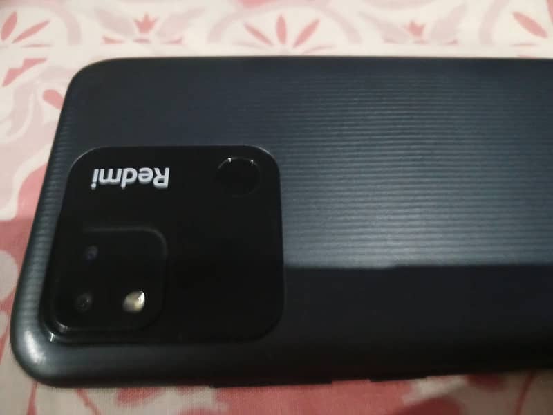 Selling Redmi 10 a in best condition never repaired with box charger 4
