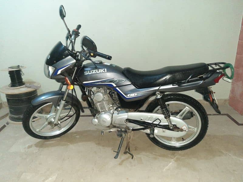 Suzuki GD 110S 1