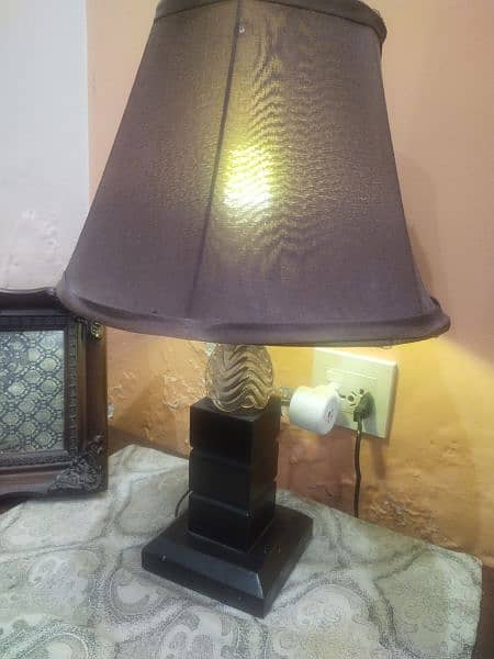 2 bedside wooden lamps with its shades 2