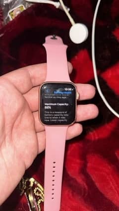 pple series 5 44mm LTE watch with charger. box battery health 86%.