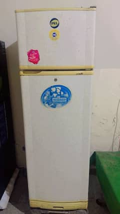 PEL refrigerator for sale in a good condition 0