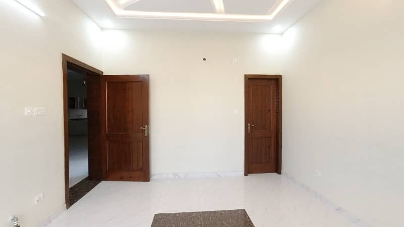 House For Sale In G15 Size 7 Marla Double Storey Near To Markaz Masjid Park Best Location Five Options Available 17