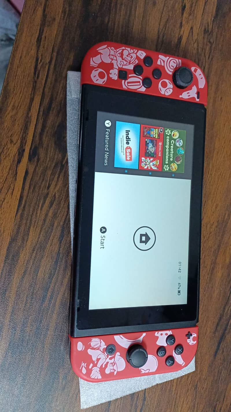Nintendo Switch in Clean Condition 0