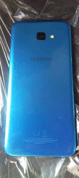 Samsung J4 Core 1