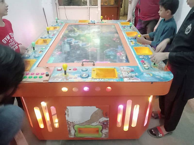 china fishing game available in suitable price like new condition 1
