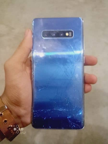 Samsung S10 plus panel or back damage ha , non pta. 1