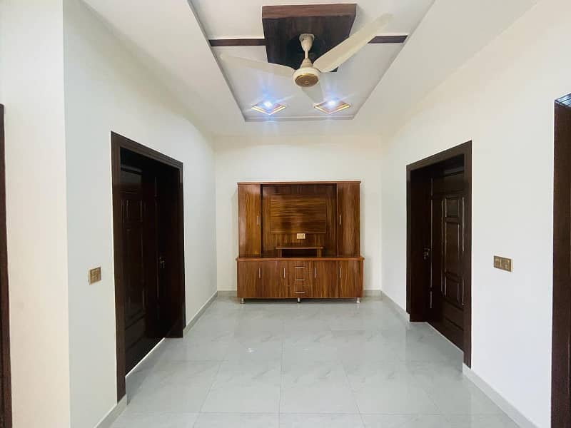 6 MARLA BRAND NEW CORNAR HOUSE FOR SALE IN SECTOR D BAHRIA TOWN LAHORE 23