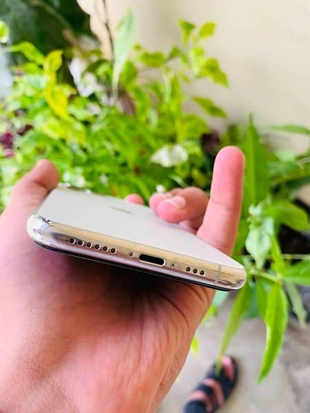 iphone 11 pro selling 2