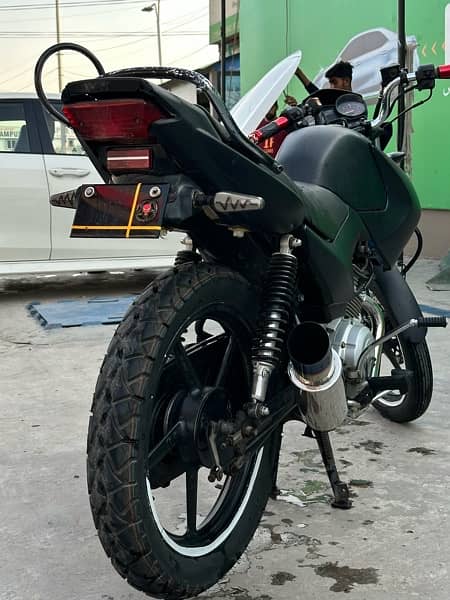 Yamaha YBR 125cc 2018 13