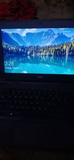 Urgent Sale Dell Latitude 3150 4GB RAM 128GB SSD with original charger