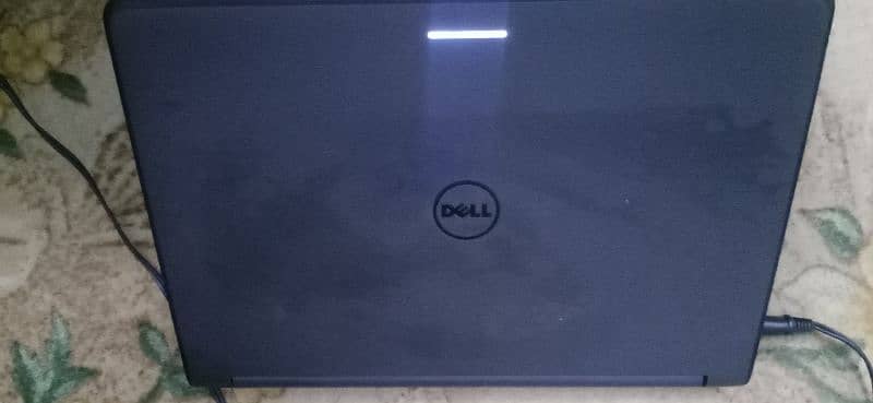 Urgent Sale Dell Latitude 3150 4GB RAM 128GB SSD with original charger 1