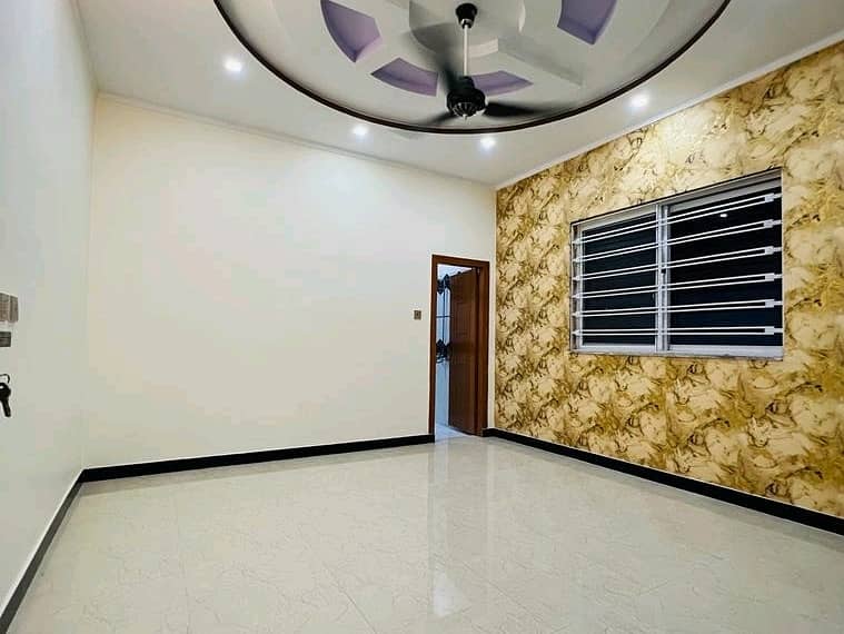 Gorgeous 10 Marla House For sale Available In Gulshan Abad Sector 2 5