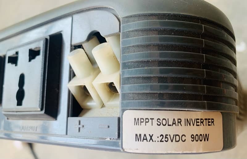 Apollo 1000W Hybrid Inverter with MPPT Solar Charger 2