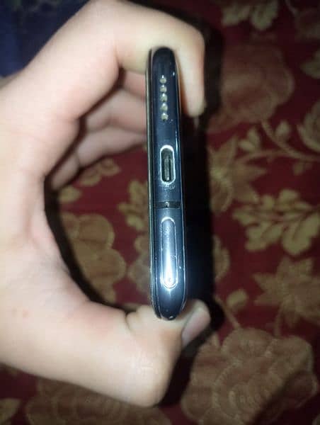 OnePlus 7T
pta approve 8gb ram 128gb memory 4