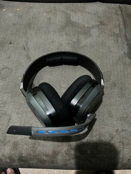 Astro A10 Gaming headset 1