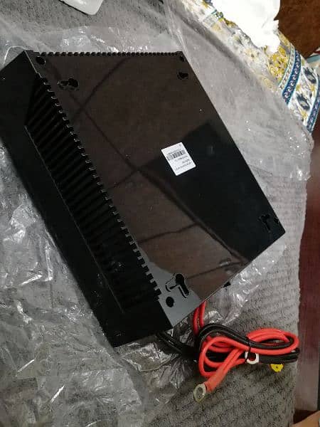 UPS invertor, Just like new, even box available 4