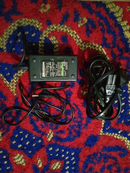 BATTERY, CHARGER AND SD CARD ADAPTER OF PSP 6