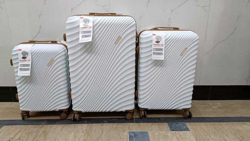 Fiber suitcase/traveling bag/traveling suitcase/Luggage bag/Attachi 1