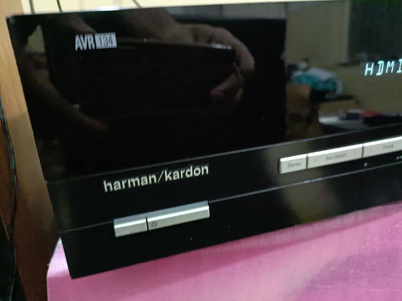Harman kardon Amplifier 6