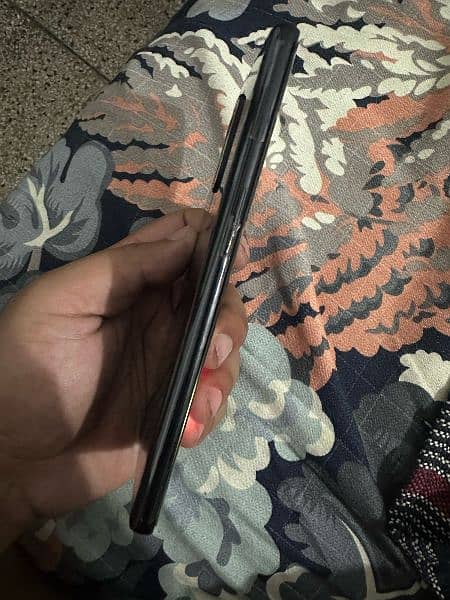 One Plus 8 5G . . . VIP Approved 8/128 for sale 5