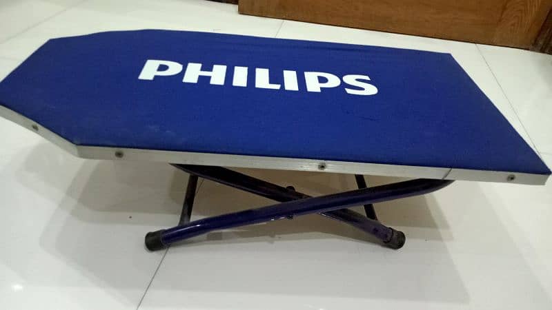 Philips iron stnad 3