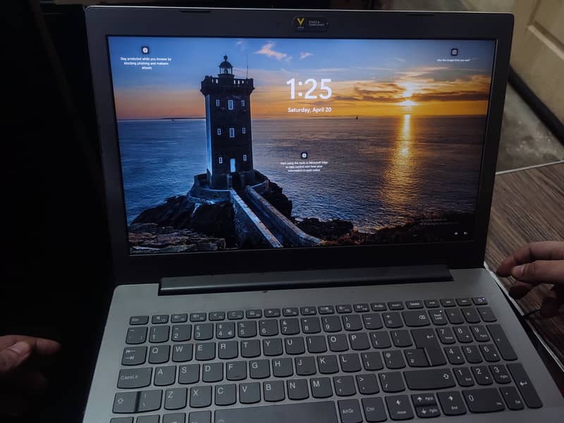 Lenovo Laptop i7 8th Gen Windows 10, 11 2