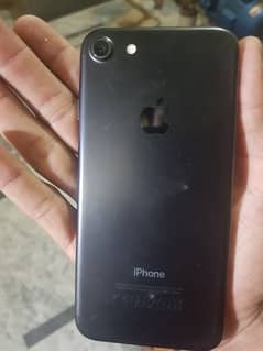 i phone 7   128gb Non pTA  85% Betry helth