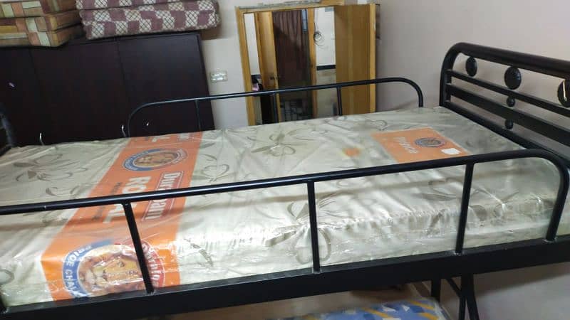 bunker bed with 2 new mattress 7