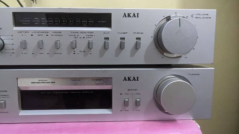 AKAI stereo amplifier 3