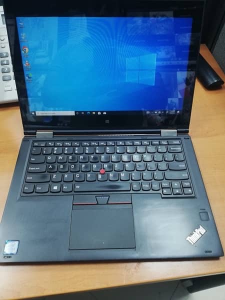 Lenovo yoga, i3-6th-gen, 4gb-ddr4/128gb, touch and tablet, 2