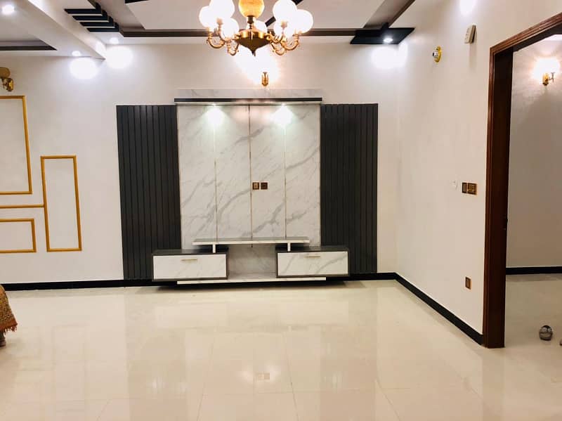 G1 Ideal Stylish Beautiful Bungalow For Sale 17