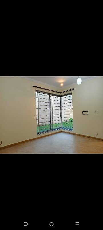 3 Beds Defence villa For Rent Neat And Clear 12