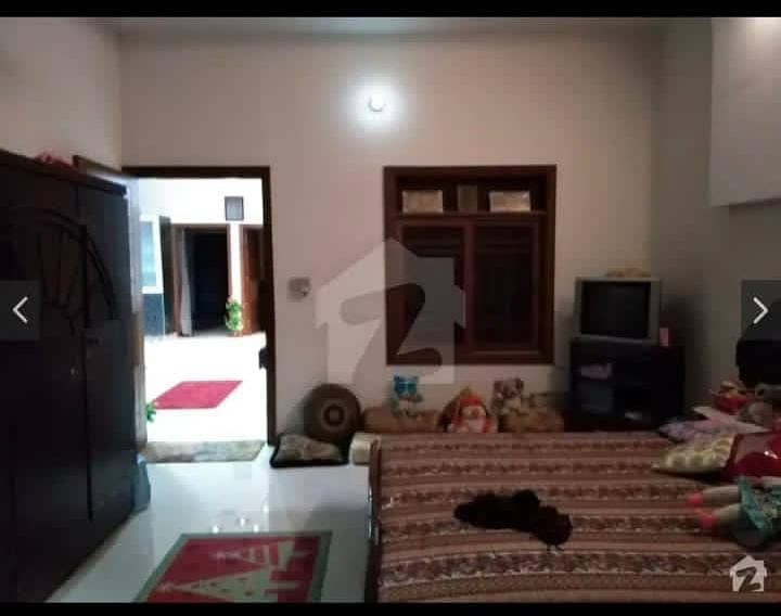 200 Square Yards Spacious Upper Portion Is Available In Gulshan-e-Kaneez Fatima For rent 9