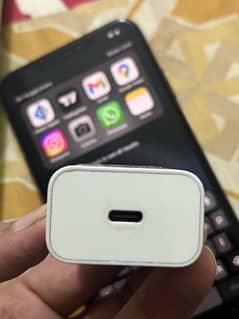 Iphone 18W charger (Fast Charger)