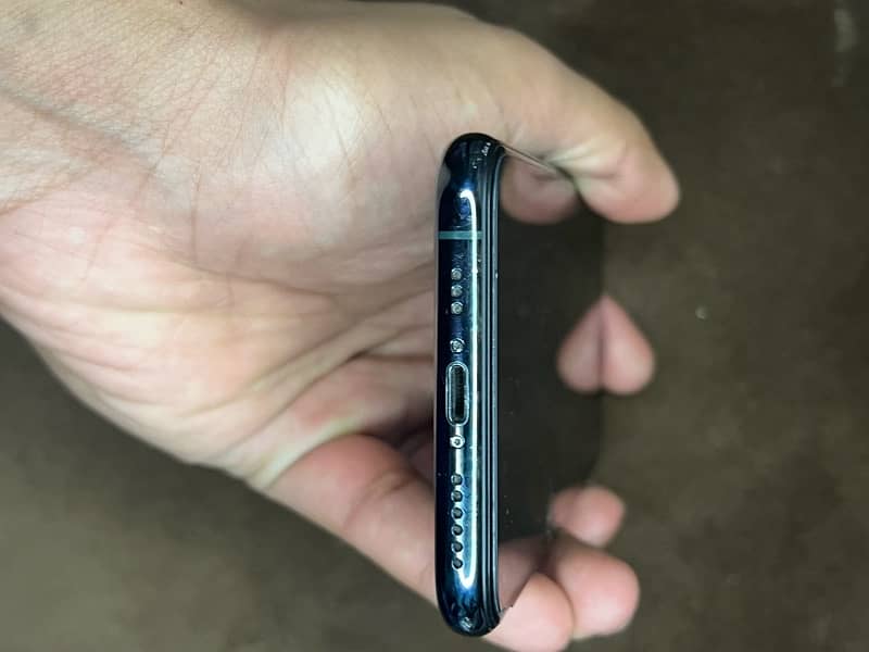 iPhone 11 Pro | Pta Approved | 3