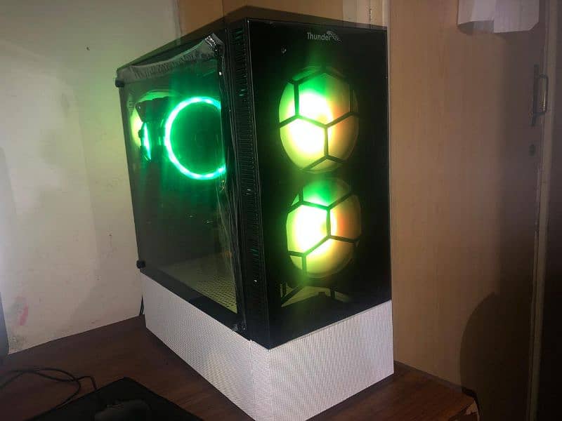 amazing gaming pc with amazing specs and rgbs . 1