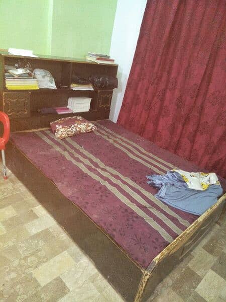 double bed used 2