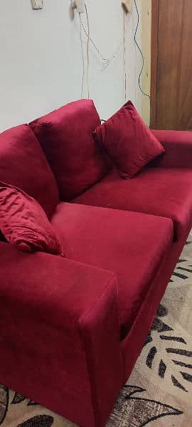 king size 2 seater velvet sofa 2