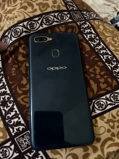 Oppo A7 3 GB 64 PTA approved minor scratches on pannel