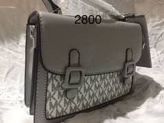 ladies purs for women new condition ladies bag / hand bag / hand caris 0