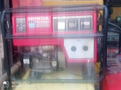 Honda 5 k V A generator sulf start with batry