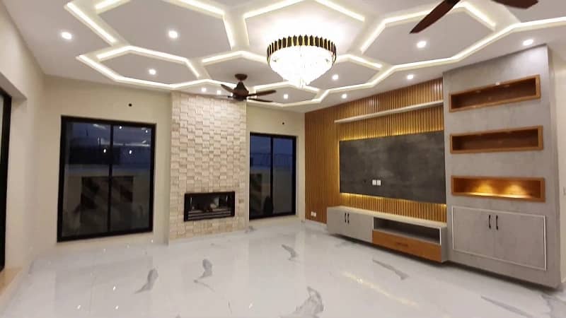 Stunning 25 Marla House In Bahria Town Rawalpindi Available 4